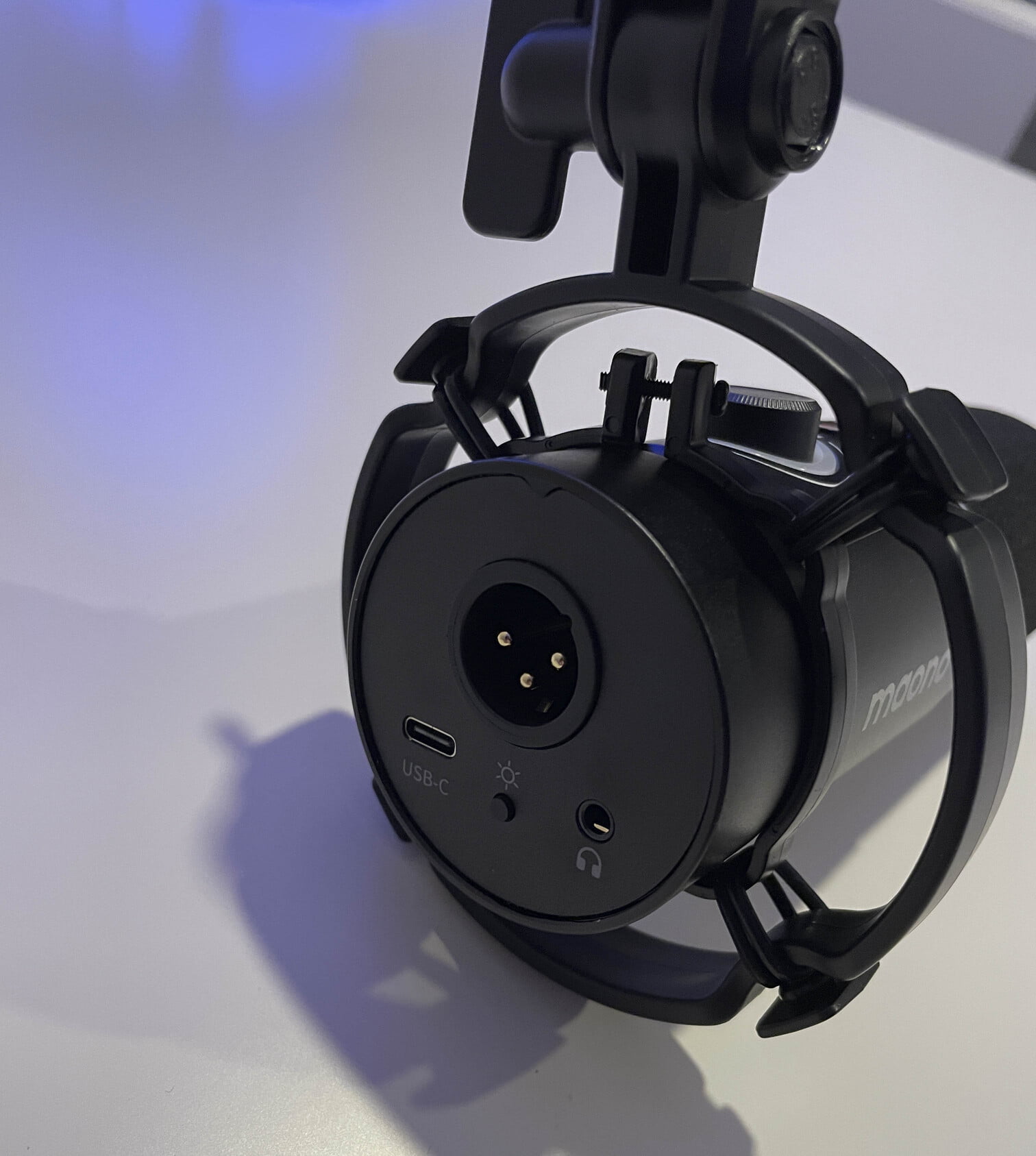 Maonocaster C2 Neo and Maono PD200X: The All-In-One Personal Streaming Audio Production Studio Review 8 Maonocaster C2 Neo and Maono PD200X